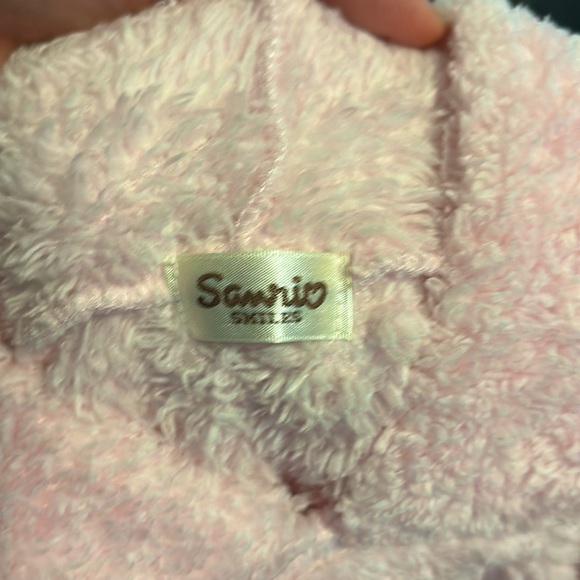 **SOLD** My Melody Sanrio Bow Sweater - Picture 6 of 9